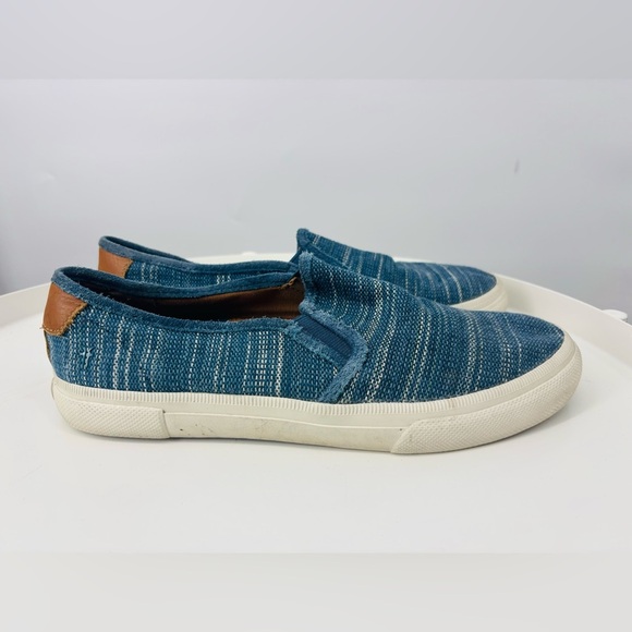 Frye Women's Gia Canvas Slip-On Sneakers in Blue Multi 7.5 - Picture 4 of 5